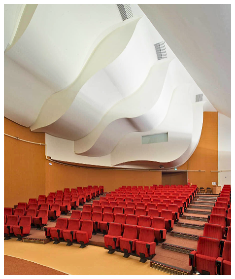 Pyramides Bourges amphi